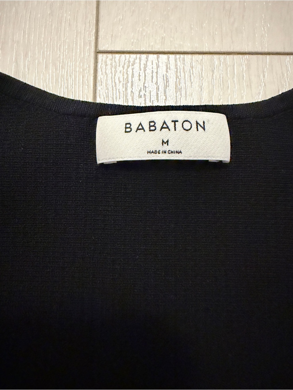 Babaton Black Ribbed Deep V Crop Tank - Picture 2 of 4